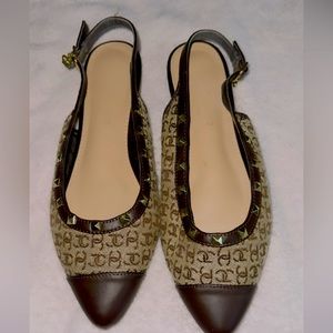 Juicy sandals semi used you can make an offer 💗👑